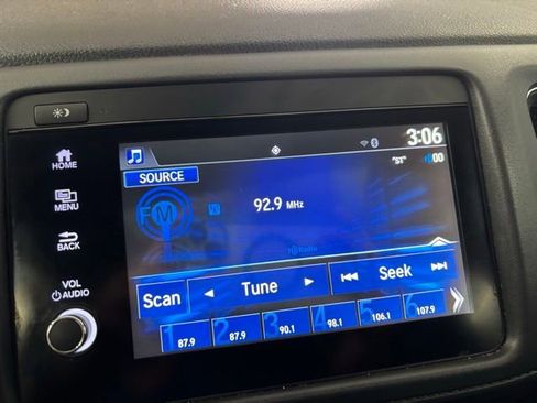 Used 2022 Honda HR-V EX image 20