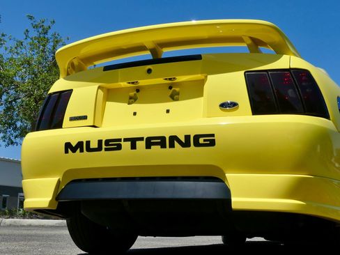 Used 2001 Ford Mustang GT RWD image 65