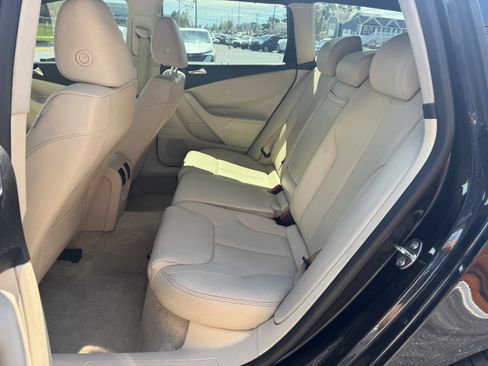Used 2010 Volkswagen Passat Komfort image 28