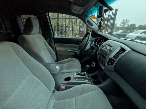 Used 2010 Toyota Tacoma 2WD Access Cab image 10