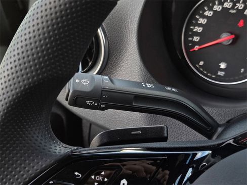 Used 2025 Mercedes-Benz Sprinter 2500 image 23