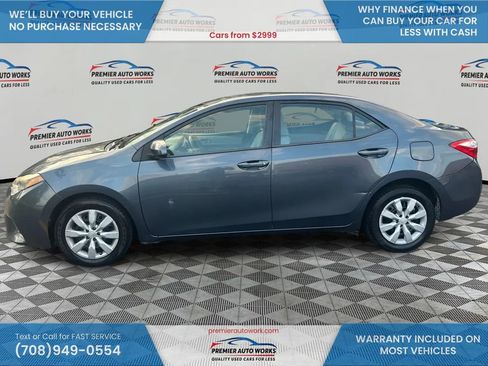 Used 2015 Toyota Corolla LE image 9