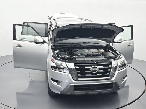 Used 2021 Nissan Armada SL w/ Captain's Chairs Package AWD/4WD image 47