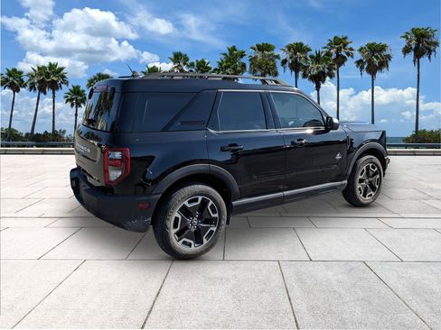 Used 2023 Ford Bronco Sport Outer Banks w/ Tech Package image 7