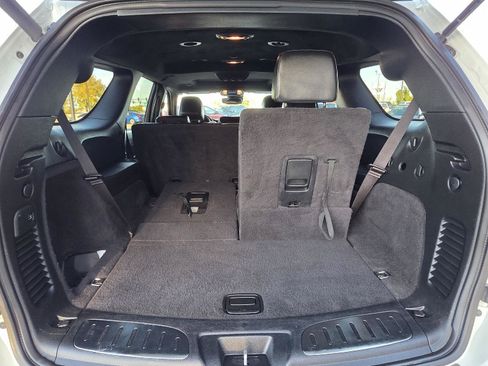 Used 2022 Dodge Durango R/T w/ Tow 'N Go Package image 38