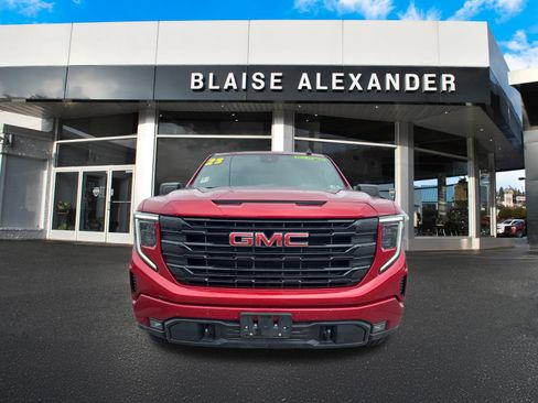 Used 2023 GMC Sierra 1500 Elevation image 10