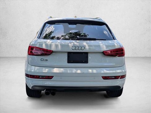 Used 2017 Audi Q3 2.0T Premium w/ Convenience Package FWD image 7