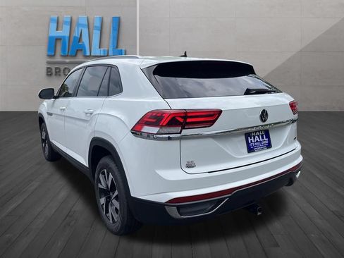 Certified 2022 Volkswagen Atlas Cross Sport SE AWD/4WD image 4