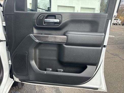 Used 2021 Chevrolet Silverado 3500 LTZ w/ LTZ Convenience Package image 14
