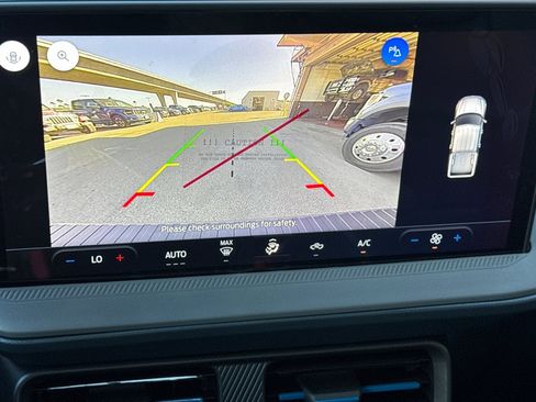 New 2026 Ford Maverick Lobo image 17