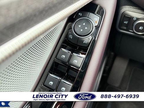 New 2026 Ford Explorer Platinum RWD image 18