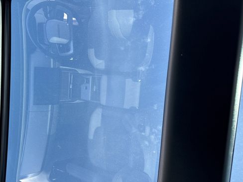 Used 2024 Land Rover Range Rover SE image 34