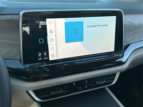 New 2026 Volkswagen Atlas SE image 21