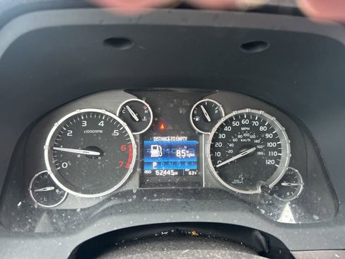 Used 2017 Toyota Tundra SR5 w/ SR5 Upgrade Package image 22