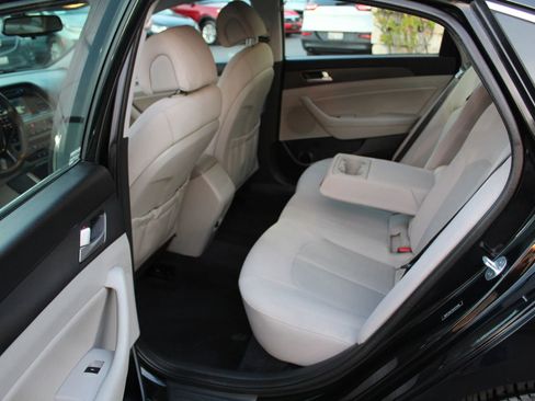 Used 2016 Hyundai Sonata Sport FWD image 12