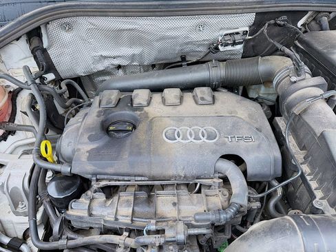 Used 2018 Audi Q3 2.0T Premium Plus AWD/4WD image 34
