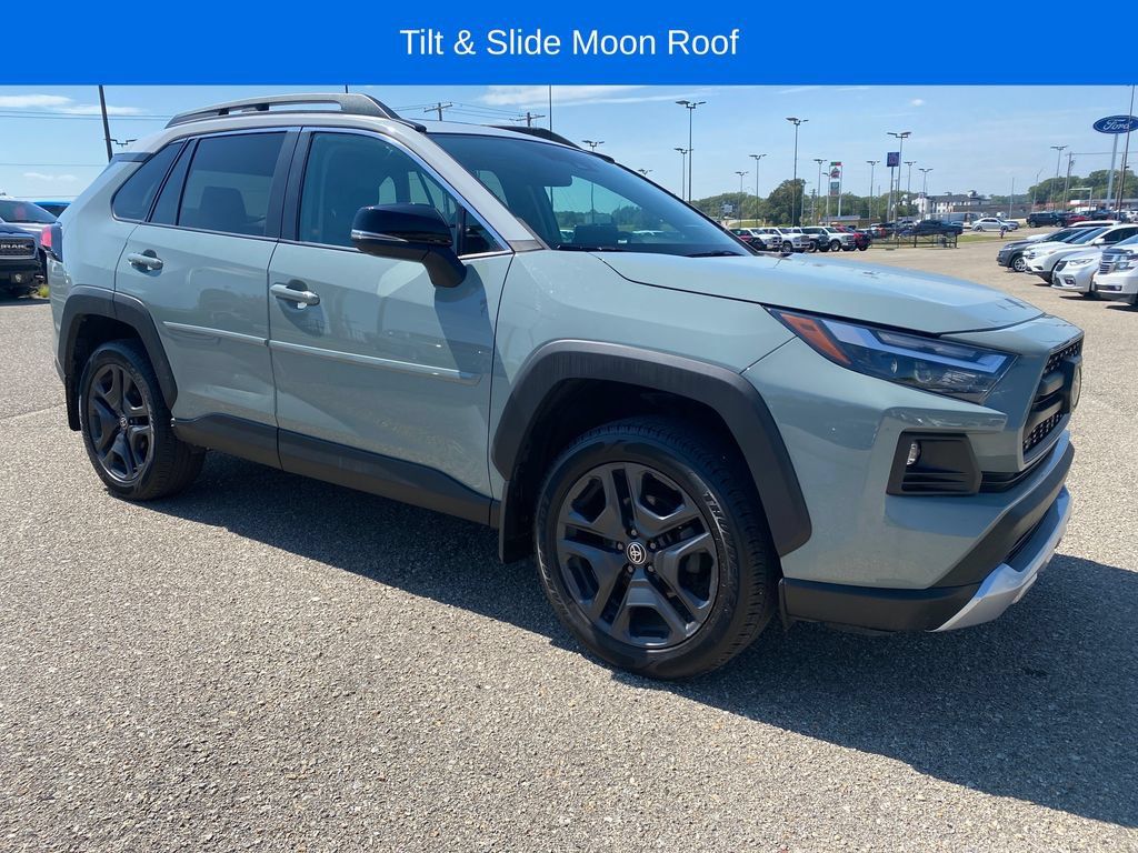 Used 2022 Toyota RAV4 Adventure w/ Convenience Package AWD/4WD image 8