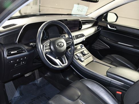 Used 2021 Hyundai Palisade Limited AWD/4WD image 2
