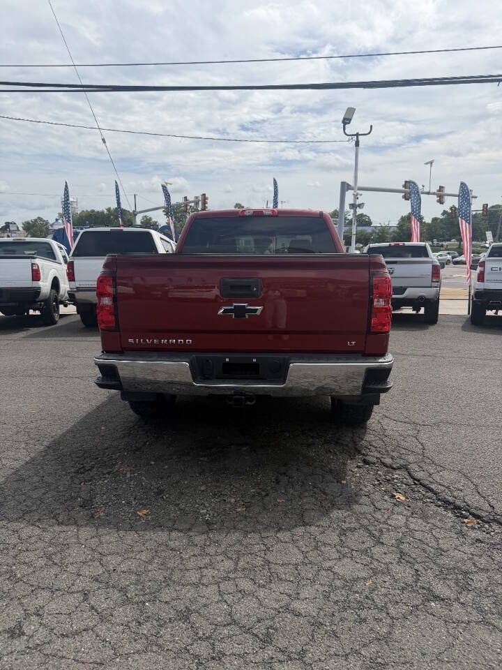 Used 2018 Chevrolet Silverado 1500 LT w/ All Star Edition AWD/4WD image 15