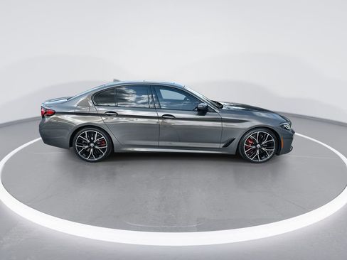Used 2023 BMW M550i xDrive w/ Executive Package AWD/4WD image 9