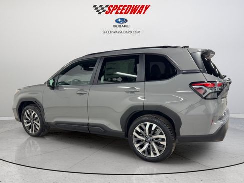 Used 2026 Subaru Forester Touring AWD/4WD image 6