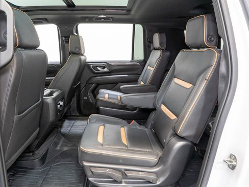 Used 2022 GMC Yukon XL AT4 w/ Max Trailering Package AWD/4WD image 32