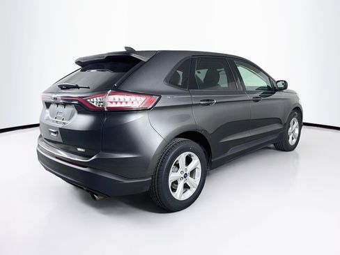 Used 2017 Ford Edge SE FWD image 30