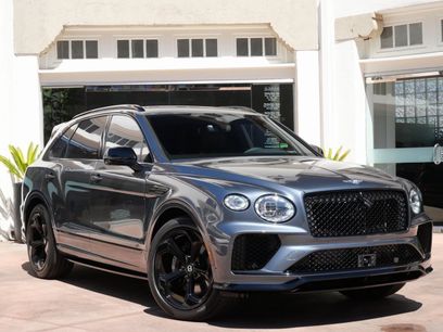 New 2025 Bentley Bentayga