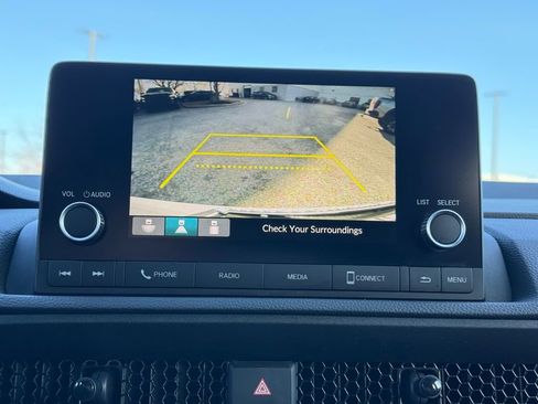 Used 2023 Honda CR-V Sport image 16