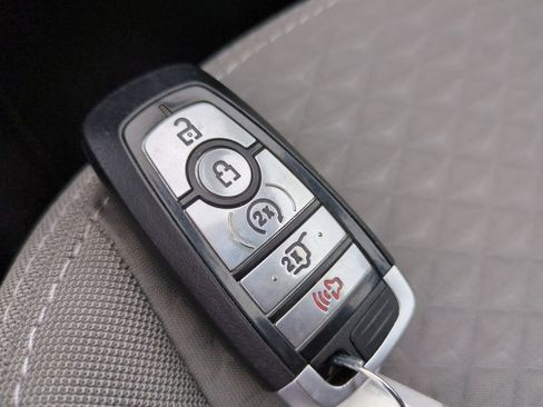 Used 2022 Ford Escape SE w/ Convenience Package image 38