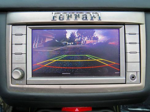 Used 2011 Ferrari California image 38