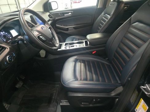 Used 2022 Ford Edge SEL w/ Sport Appearance Package image 15