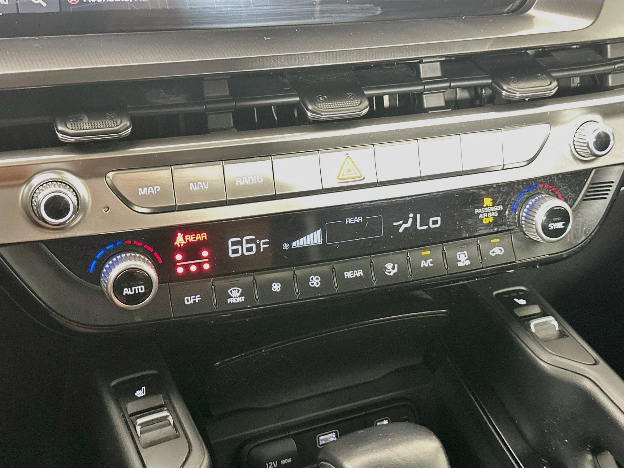 Used 2023 Kia Telluride S w/ S Sunroof Package FWD image 24