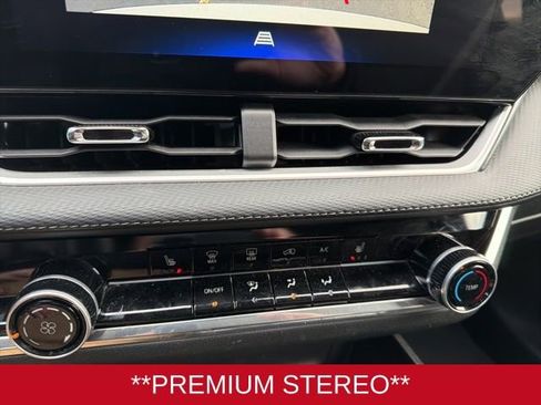 Used 2025 Chevrolet Equinox LT image 15