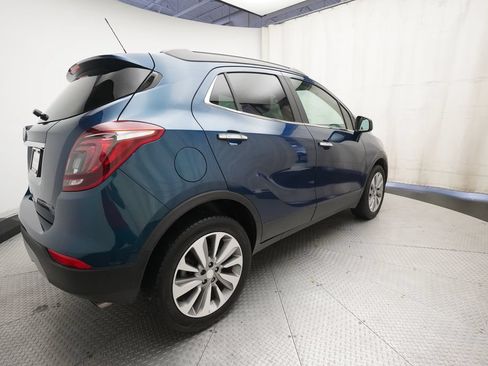 Used 2020 Buick Encore Preferred w/ Safety Package FWD image 34