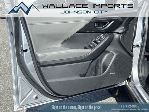 Used 2024 Subaru Crosstrek 2.5i Limited w/ Crosstrek Mirror Package AWD/4WD image 4