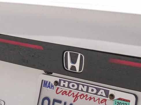Used 2023 Honda Accord LX image 11