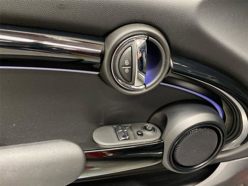 Certified 2023 MINI Cooper SE image 19