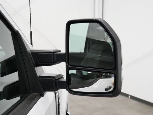 Used 2023 Ford F250 XLT AWD/4WD image 39