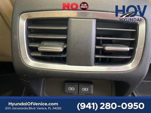 Used 2021 Acura RDX FWD w/ Technology Package image 37