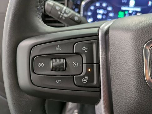 Used 2023 GMC Sierra 1500 Elevation w/ LPO, Elevation Black Package AWD/4WD image 17