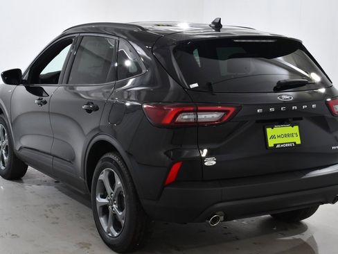 New 2025 Ford Escape ST-Line w/ Cold Weather Package image 4