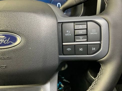 New 2026 Ford F250 Lariat w/ Black Appearance Package image 24