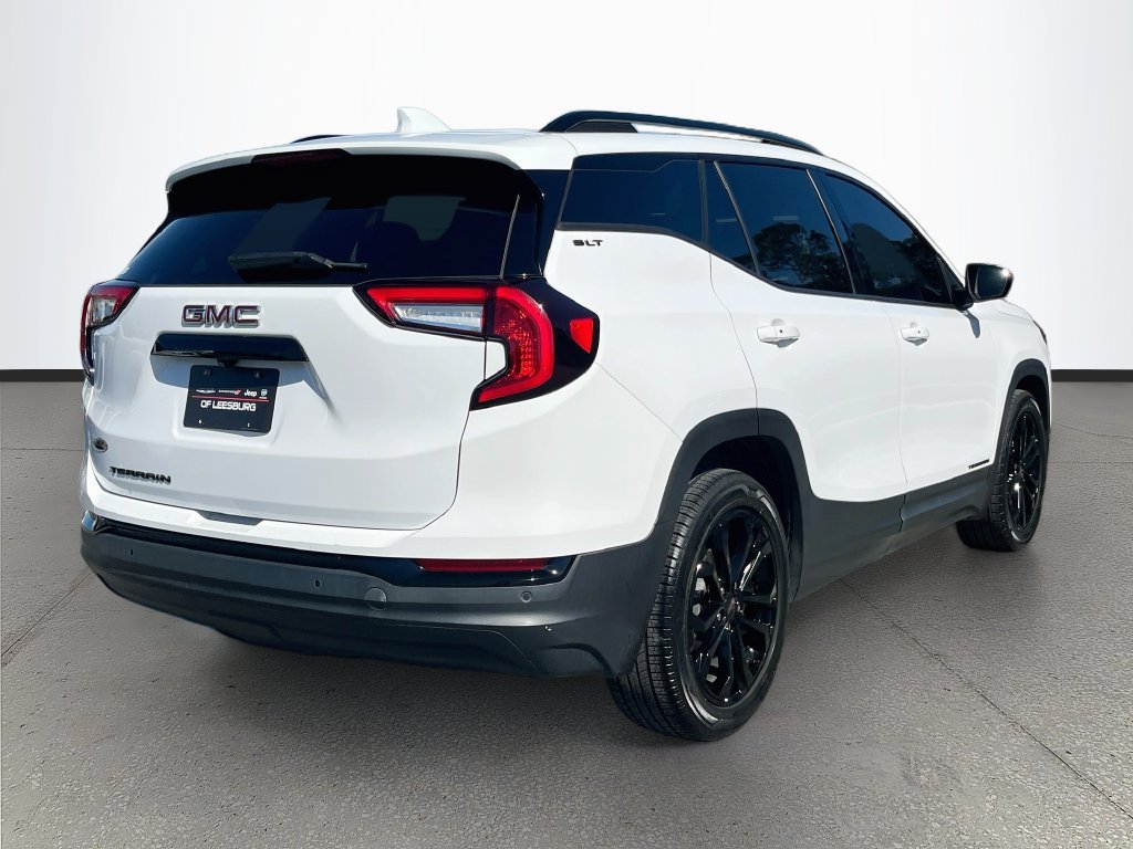 Used 2022 GMC Terrain SLT w/ Tech Package FWD image 7
