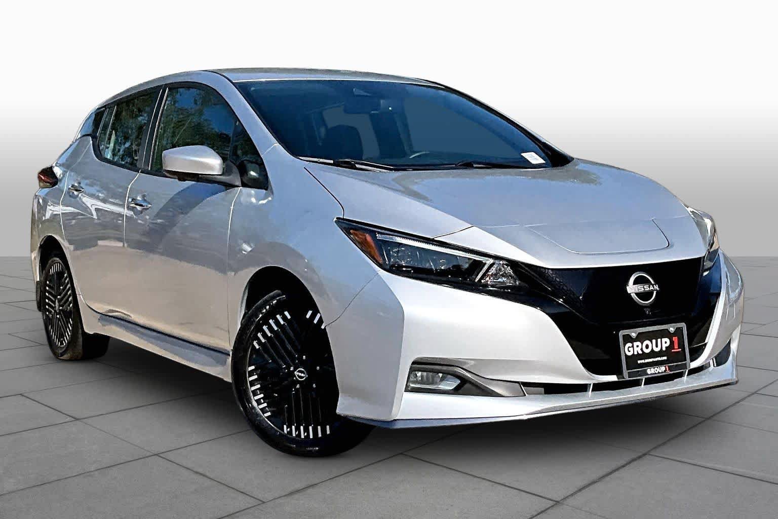 Certified 2024 Nissan Leaf SV Plus FWD image 2