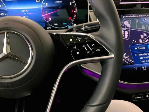 Used 2026 Mercedes-Benz E 350 4MATIC Sedan image 25