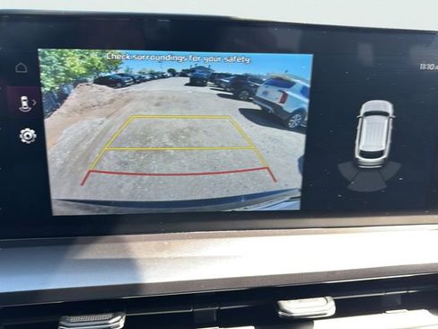 Used 2024 Kia Telluride S FWD image 28