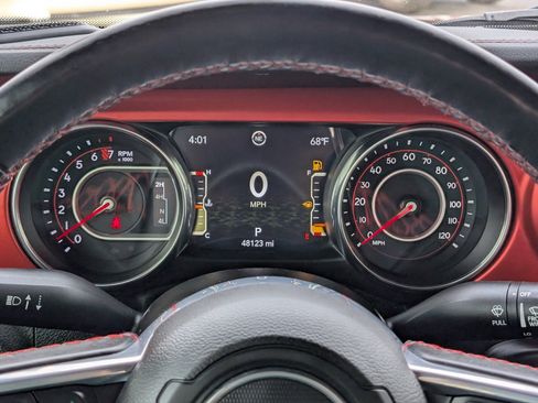 Used 2021 Jeep Gladiator Rubicon image 5