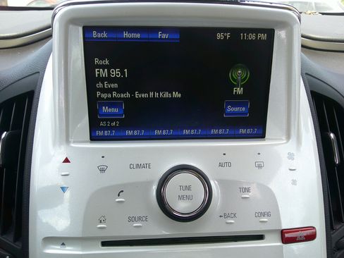 Used 2013 Chevrolet Volt image 23