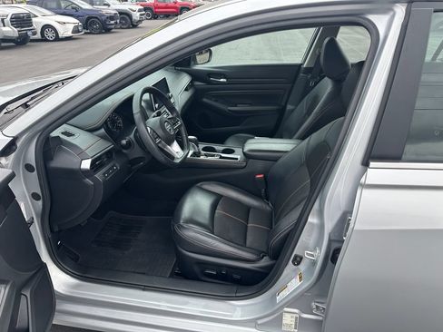 Used 2021 Nissan Altima 2.0 SR FWD image 13
